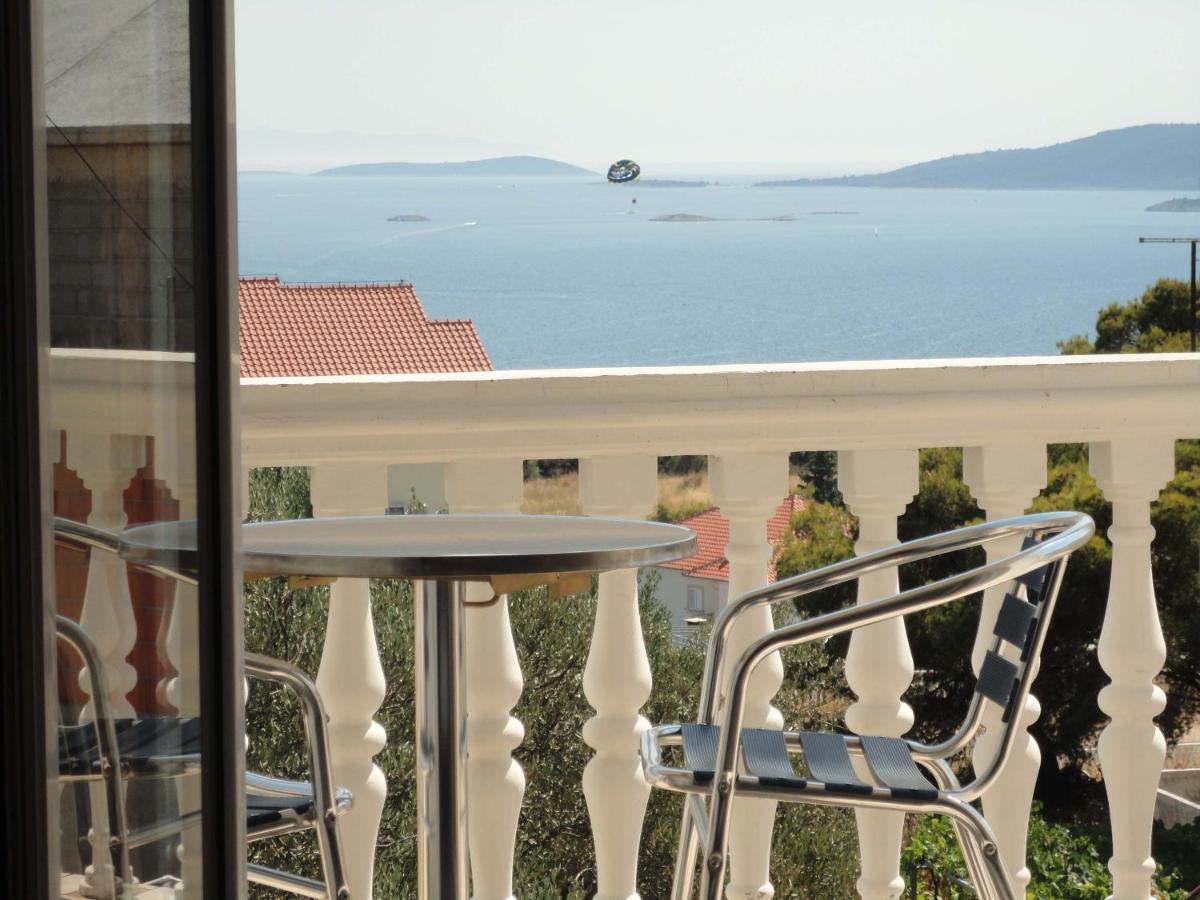 Apartments Ilak Trogir Kültér fotó