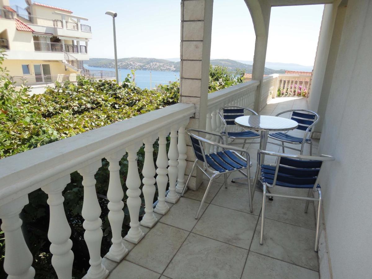 Apartments Ilak Trogir Kültér fotó