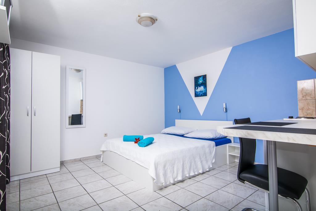 Apartments Ilak Trogir Szoba fotó