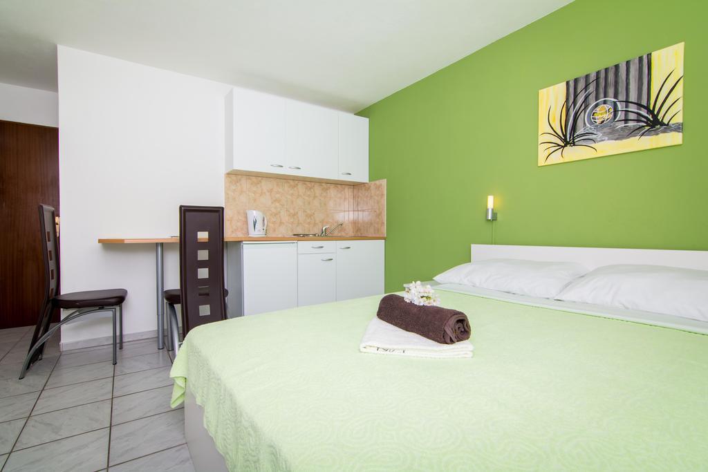 Apartments Ilak Trogir Kültér fotó